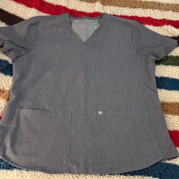 Gray V-Neck Scrub set - Picture 2 of 5